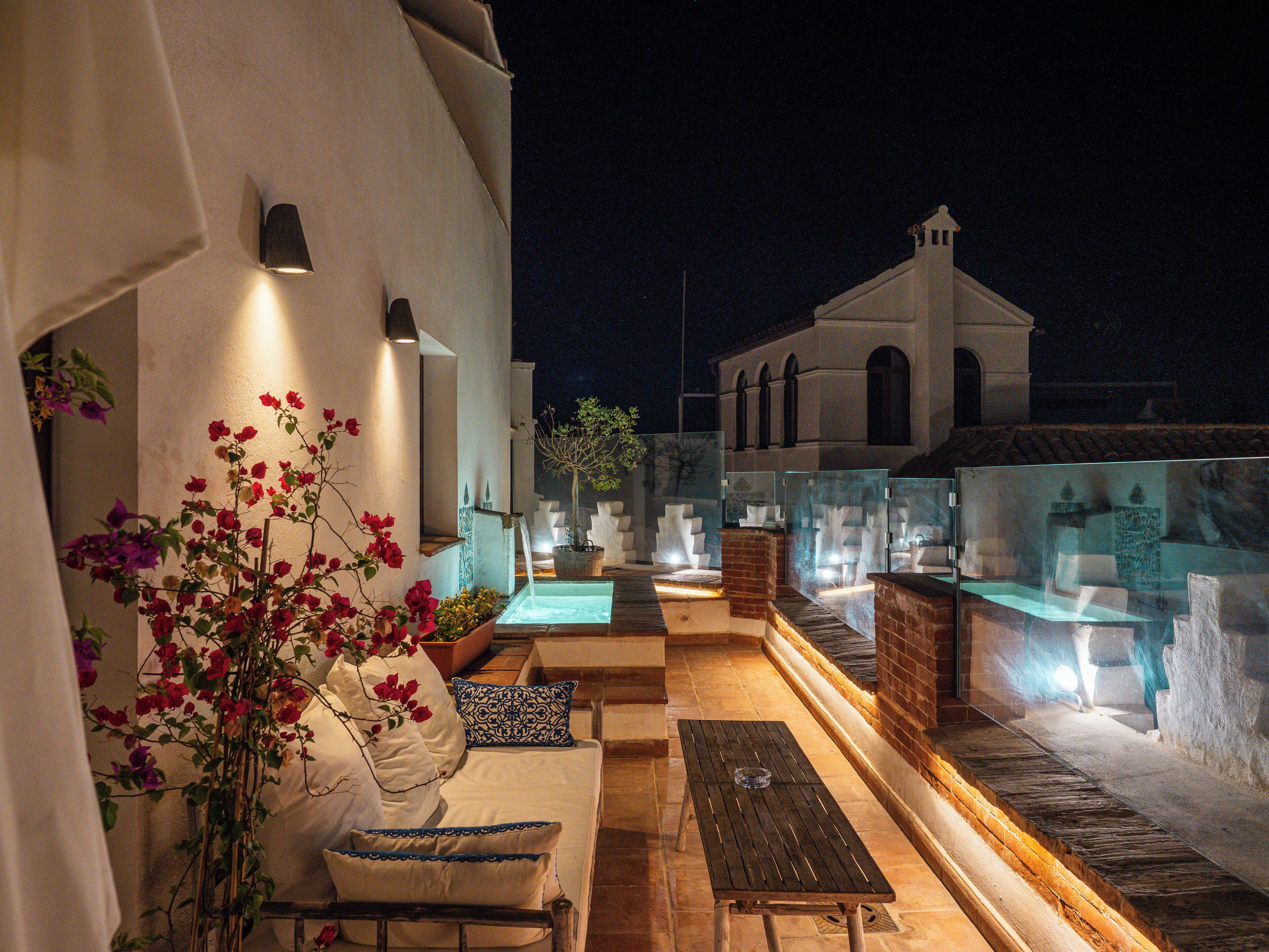 Penthouse with private terrace and views | Lakens van Egyptisch katoen, luxe beddengoed, donzen dekbedden