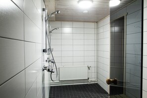 Baño | Ducha y toallas