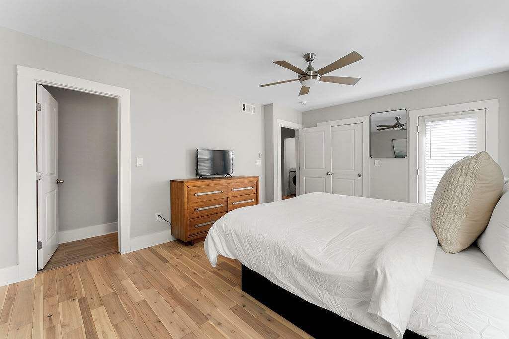 4 chambres, fer et planche à repasser, Wi-Fi, draps fournis