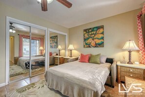 4 soverom, strykejern/-brett, wi-fi (inkludert) og sengetøy