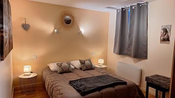 3 slaapkamers, een strijkplank/strijkijzer, gratis wifi