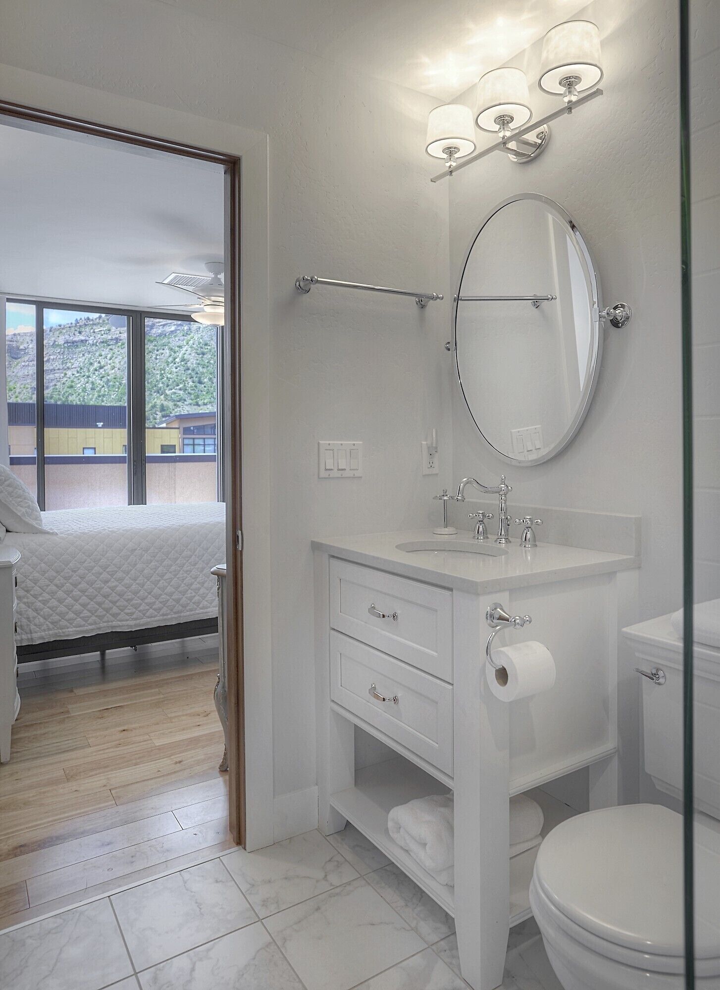 2 bedrooms, WiFi, bed sheets, wheelchair access