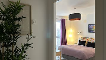 Deluxe Apartment, Private Bathroom | 2 bedrooms