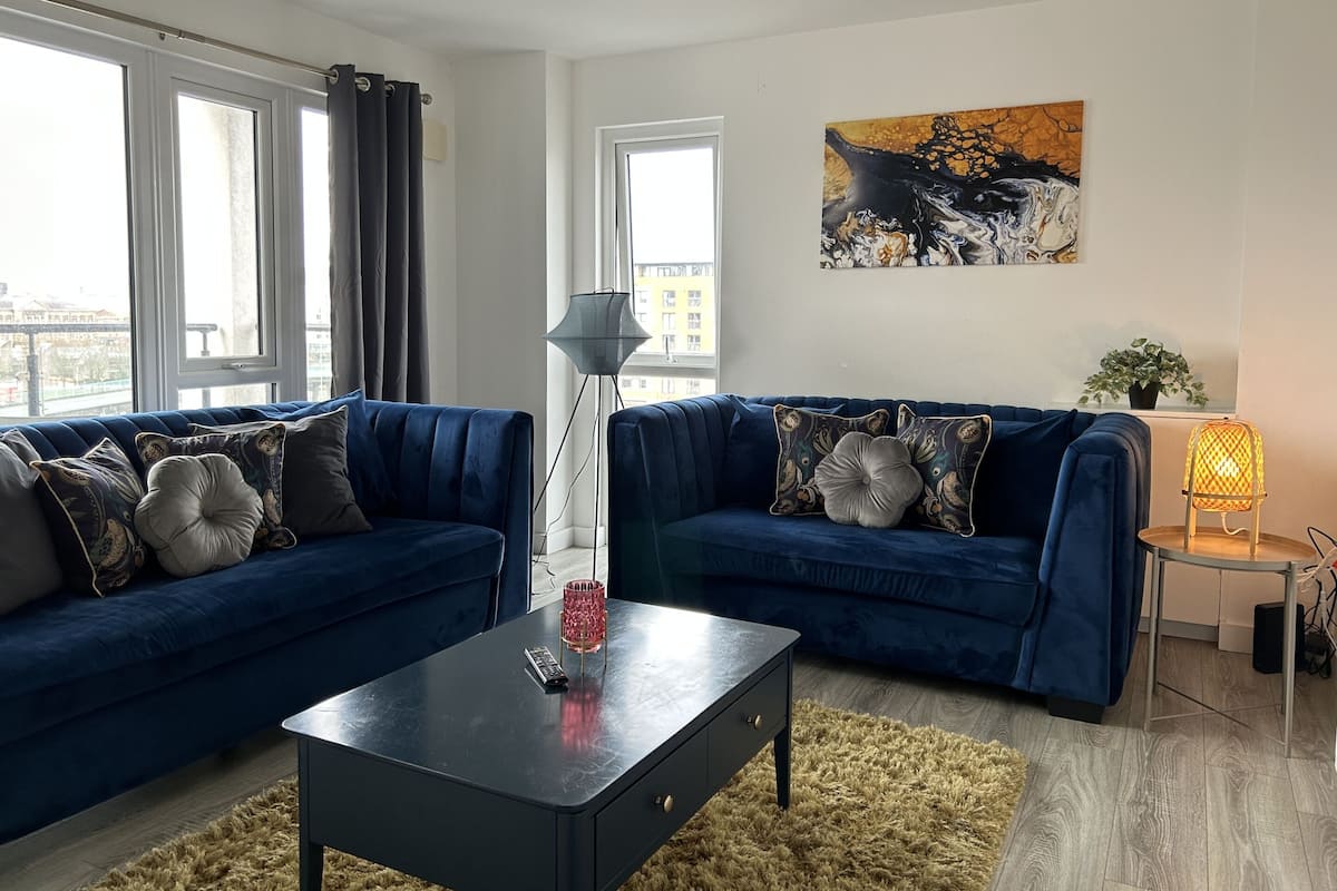 Căn hộ Deluxe, phòng tắm riêng | Lounge