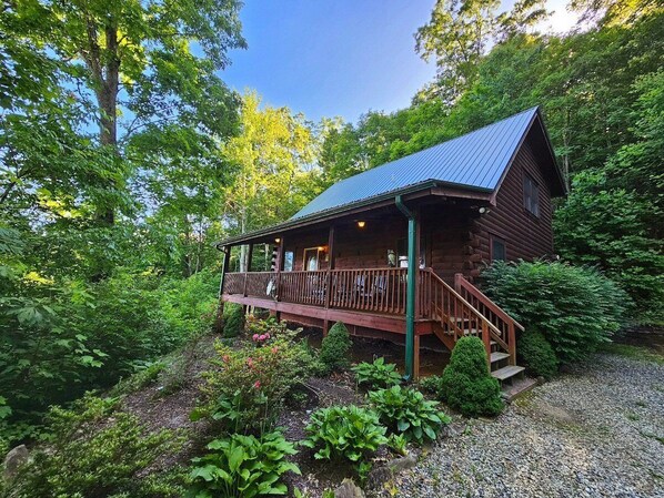 Exterior - Experience mountain living at The Fiddlers Green (Bryson City)