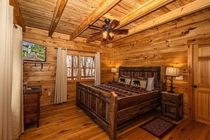 3 bedrooms, iron/ironing board, free WiFi, bed sheets - Experience the serene beauty of Bryson City in 'The Scratching Post' (Bryson City)