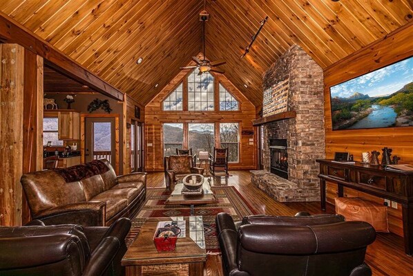 TV, fireplace - Experience mountain serenity at Millstone Lodge (Bryson City)