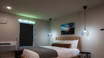 1 habitación, escritorio, wifi gratis y ropa de cama