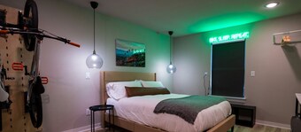 The Bike Inn #4, Centennial Park, Single Room