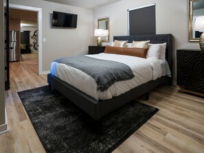 1 bedroom, desk, iron/ironing board, free WiFi