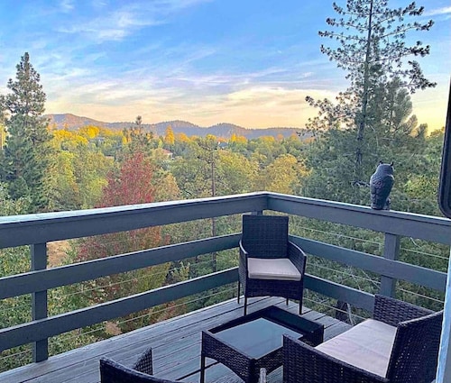 Whispering Pines | Amazing Views | Family Fun