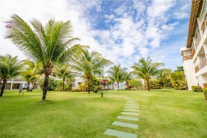 Garden - GB24 Ap 2 Quartos Beira Mar - Guarajuba (Camaçari)