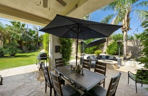 Outdoor dining