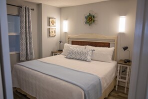 1 chambre, fer et planche à repasser, accès au Wi-Fi (inclus)