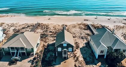 Beachfront - Gorgeous - Dogs OK - Pools