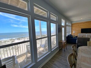 TV - May 27 - 30 Open! Beachfront w/ 2 living areas (Gulf Shores)