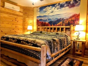 6 bedrooms, desk, iron/ironing board, free WiFi