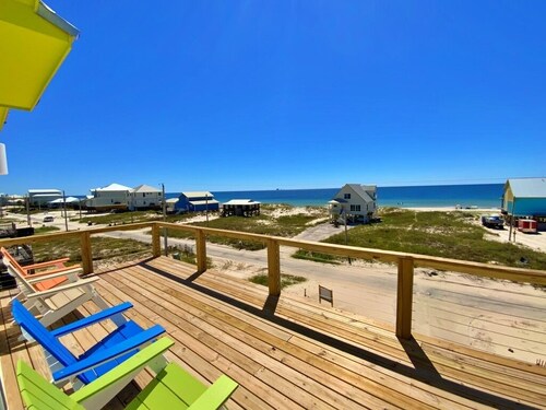 Private Pool!  4 BR, 4 BA