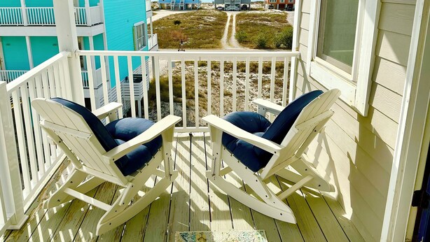 Unclassified image, 1 of 45, button - Great Views & Pools! Easy Beach Access (Gulf Shores)