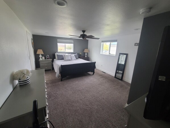 2 chambres, Wi-Fi gratuit, draps fournis