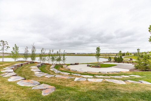 Deluxe Suite w/Fast WiFi, Perfect for Long Stays