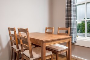 Comfort Apartment, 2 Bedrooms, Non Smoking | Living area | 22-inch flat-screen TV with digital channels, TV