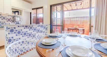 IT24 3 Bedroom Apartment 50m From The Beach