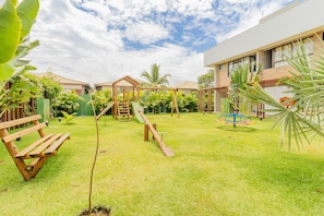 Children's area - IT24 3 Bedroom Apartment 50m From The Beach (Camaçari)