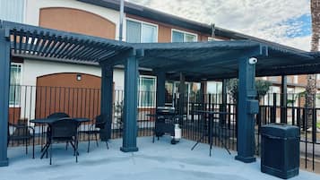 BBQ/picnic area