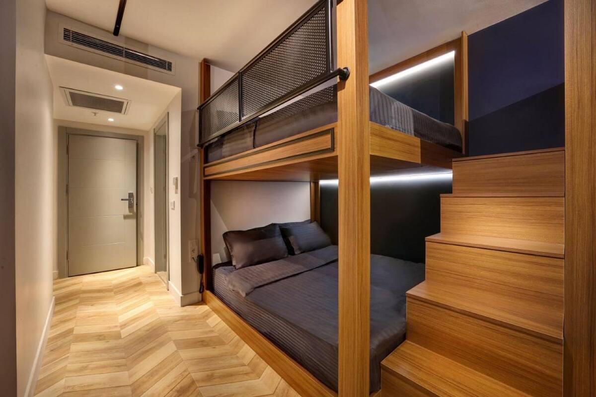 Phòng 4 dành cho gia đình | Bộ đồ giường cao cấp, minibar, két bảo mật tại phòng 