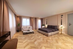 Terrace Suite | Sängtillbehör av högsta kvalitet och minibar