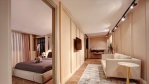 82-cm LCD TV with satellite channels, TV - Concept Nisantasi Hotels & Spa (Istanbul)