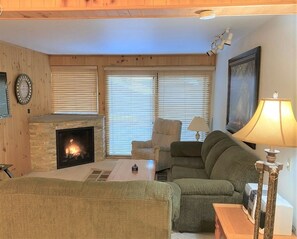 تلفزيون، مدفأة