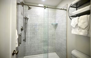 Shower, hair dryer - St Anton Condos #44 (2-Bedroom) with Pool by RedAwning (Mammoth Lakes)