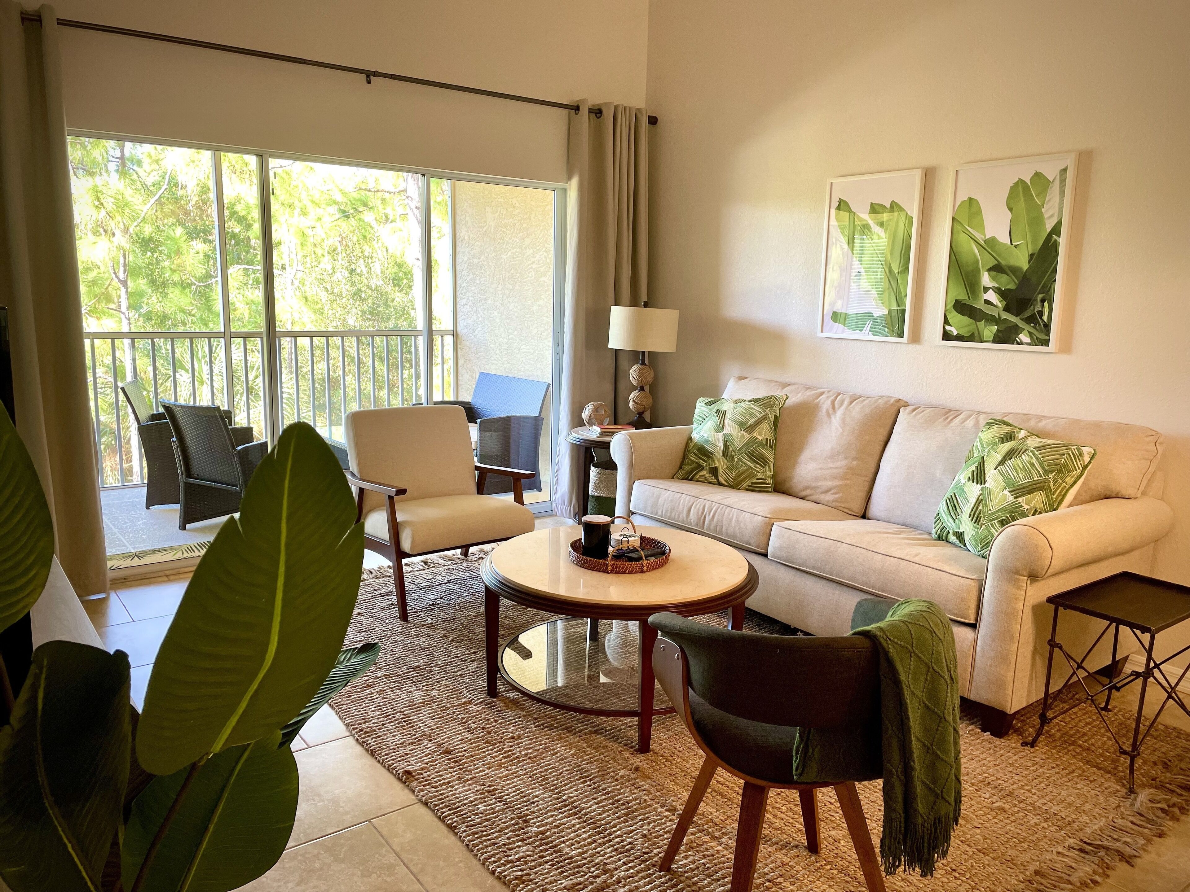 Newly Furnished Top-Floor 2 Bed/2 Bath Condo in Lely Resort!