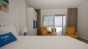 Comfort Room | Premium bedding, in-room safe, blackout drapes, travel crib - MOJO TEL BEACH (Erdemli)