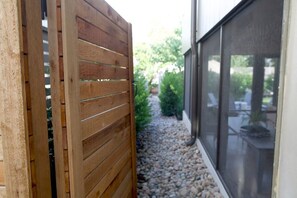 Exterior detail - Newly Remodeled Serene Guest House (Austin)