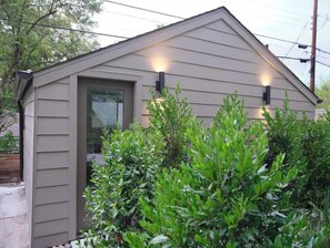 Exterior detail - Newly Remodeled Serene Guest House (Austin)