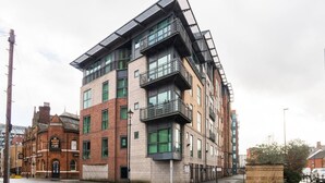 Exterior - Mosh Homes 01 (Salford)