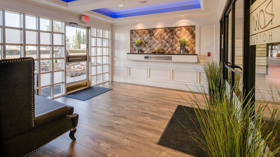 The Row Hotel, BW Signature Collection