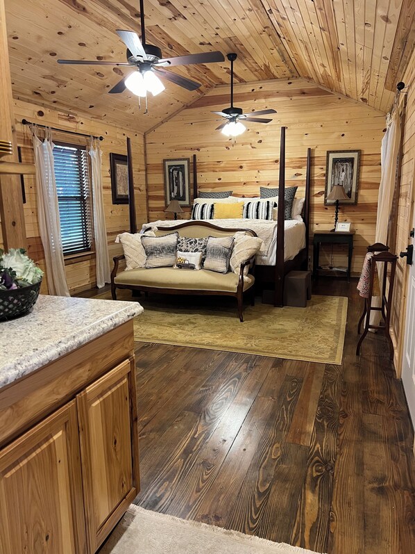 1 habitación, tabla de planchar con plancha y internet 