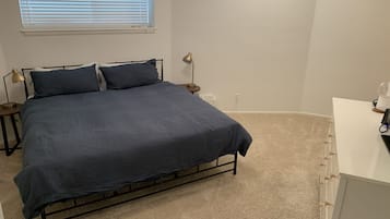 3 bedrooms, travel cot, WiFi, bed sheets