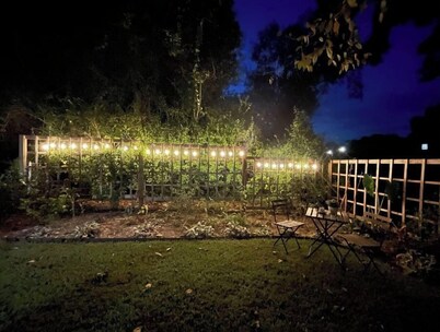 Cheerful 2-bedroom Edenton bungalow getaway