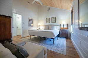 5 bedrooms, iron/ironing board, free WiFi, bed sheets - Dune Watch ~ 345 Pine St ~ Grayton Beach (Grayton Beach)