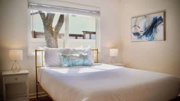 4 bedrooms, memory-foam beds, iron/ironing board, free WiFi
