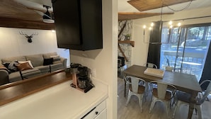 Luokittelematon kuva, 2 kautta 18, painike