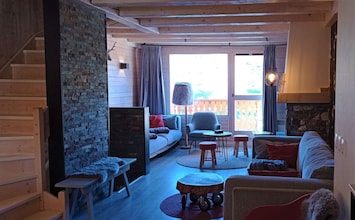 Image of Sumptuous chalet of 130 m² for 11 guests, it is facing full with a view of the mountains.