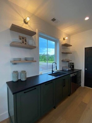 Nicht klassifiziertes Bild, 2 von 21, Schaltfläche