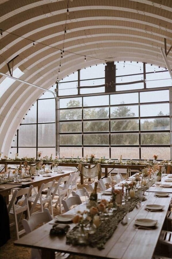Banquet hall