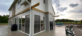 Ellison Bay Family Retreat! 8 bed/6 bath/20 acres